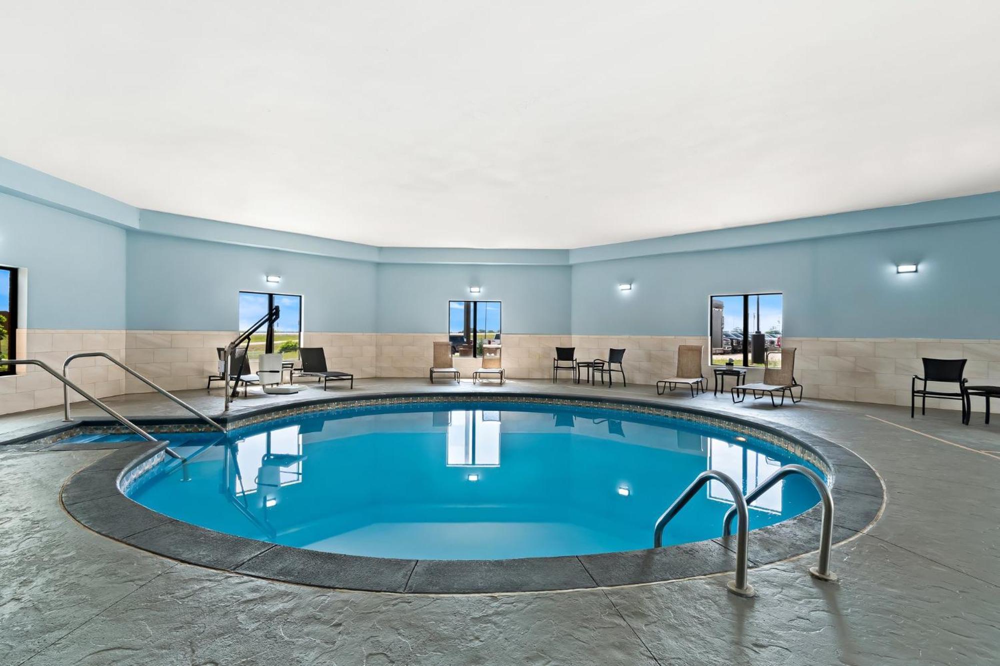 Holiday Inn Express & Suites Perry By Ihg Kültér fotó