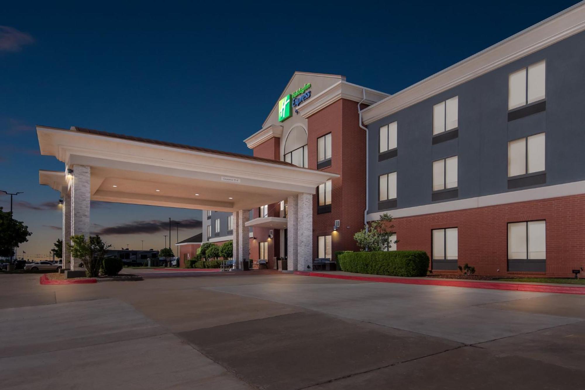 Holiday Inn Express & Suites Perry By Ihg Kültér fotó